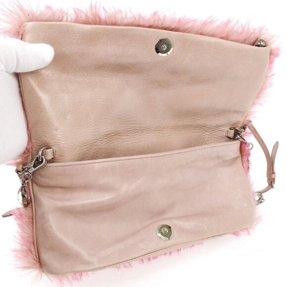Miu Miu Pink Eco Fur Bijou Chain Shoulder Bag 194 KQ00236 - Picture 4 of 8